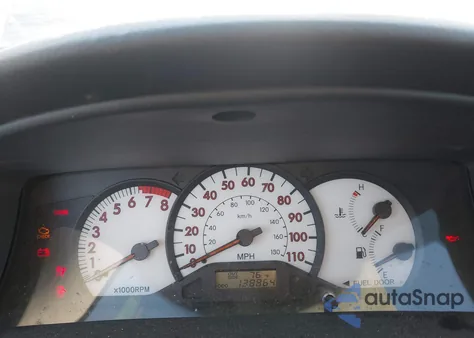 2004 Toyota Corolla S из США, поврежденный, VIN 1NXBR32EX4Z276186